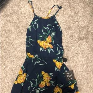 Brand new Lulus maxi dress